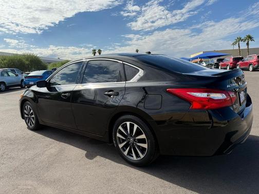 2017 Nissan Altima 2.5 SV