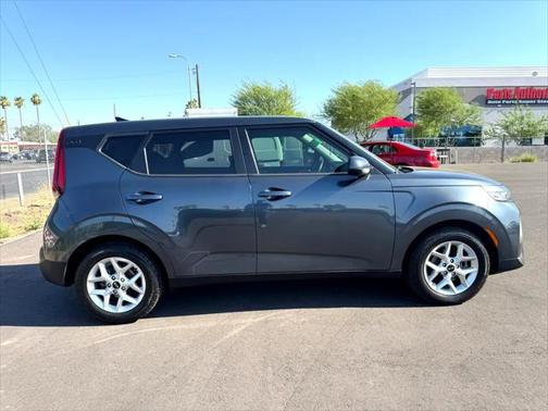 2020 Kia Soul LX CVT