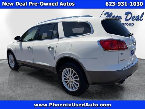 Gold 2012 Buick Enclave Base