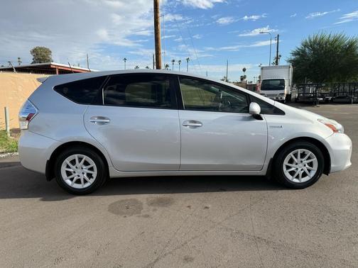 2013 Toyota Prius v Three