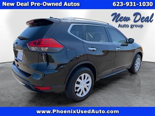 Black 2017 Nissan Rogue S