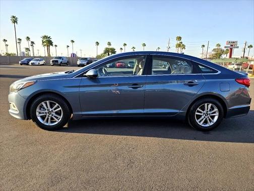 2016 Hyundai SONATA SE