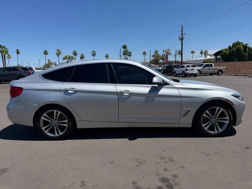 Silver 2017 BMW 330 Gran Turismo 330i xDrive