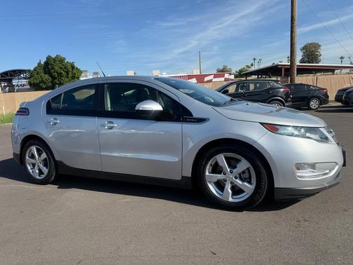 2014 Chevrolet Volt Base