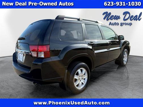 2011 Mitsubishi Endeavor LS 2WD