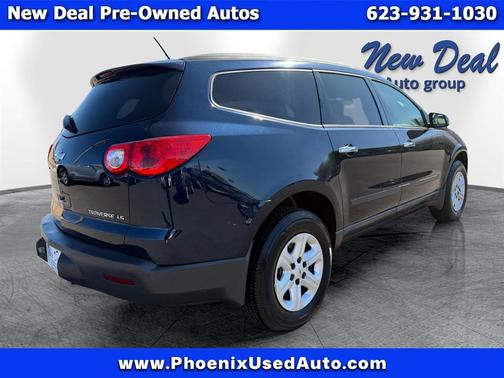 2011 Chevrolet Traverse LS