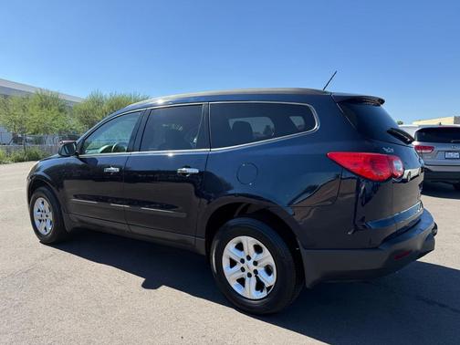 2011 Chevrolet Traverse LS