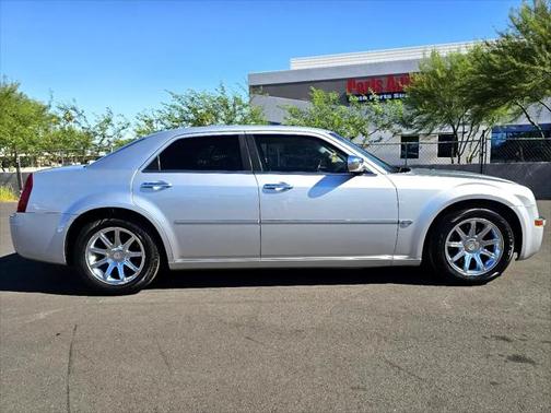 2006 Chrysler 300C Base