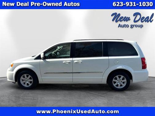 2011 Chrysler Town & Country Touring