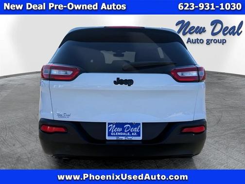 2017 Jeep Cherokee Sport