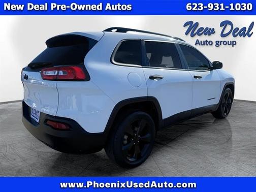 2017 Jeep Cherokee Sport