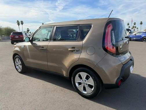 2016 Kia Soul Base