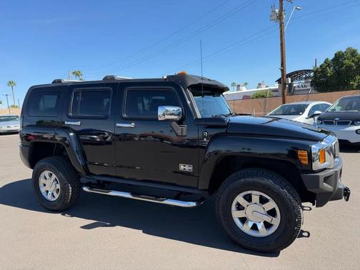 2006 Hummer H3 Base