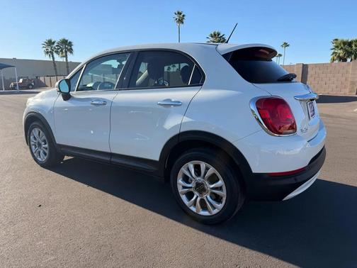 White 2016 FIAT 500X Easy