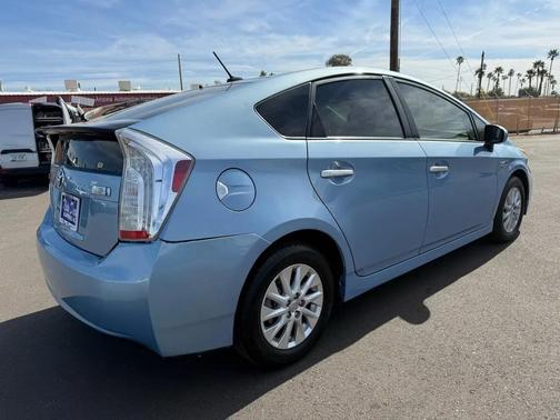 2012 Toyota Prius Plug-in Advanced