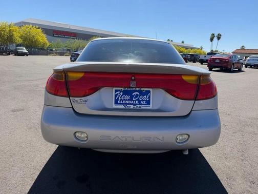 Silver 2001 Saturn SC SC2
