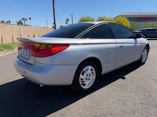 Silver 2001 Saturn SC SC2