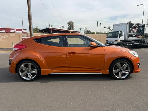 2013 Hyundai Veloster Turbo
