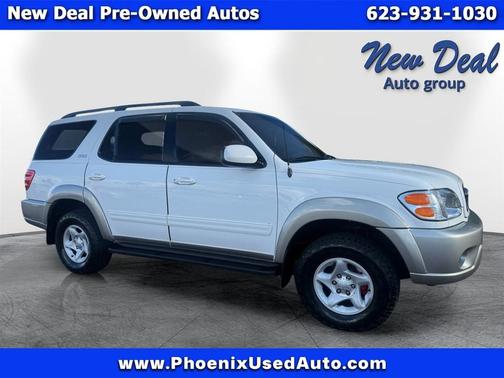 2004 Toyota Sequoia SR5