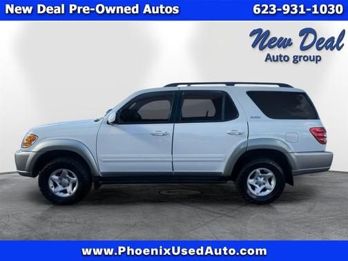 2004 Toyota Sequoia SR5