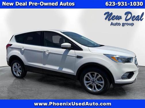 White 2019 Ford Escape SE