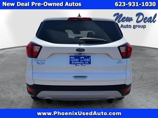 White 2019 Ford Escape SE