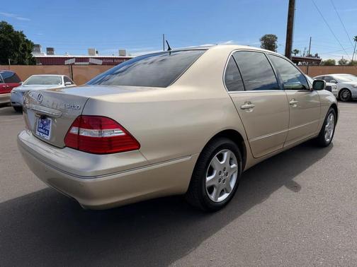 2005 Lexus LS 430 Base