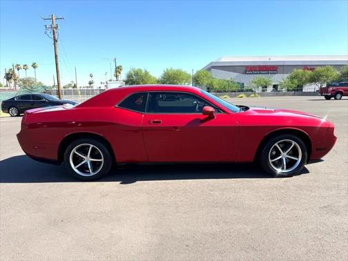 2010 Dodge Challenger SE