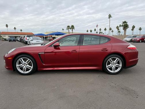 2011 Porsche Panamera 4