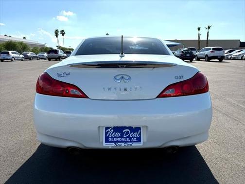 2009 INFINITI G37 Base