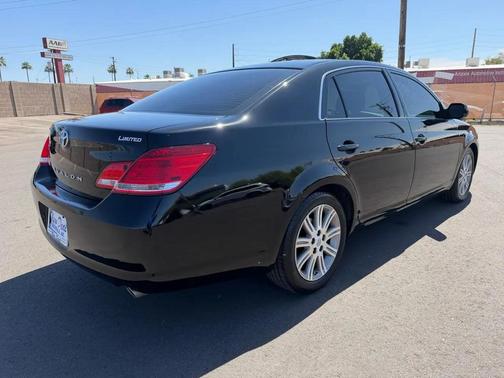 Black 2007 Toyota Avalon Limited