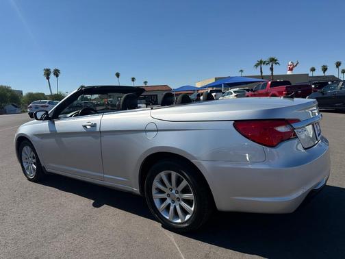 2012 Chrysler 200 Touring