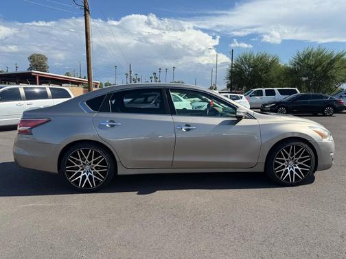 2014 Nissan Altima 2.5 SV