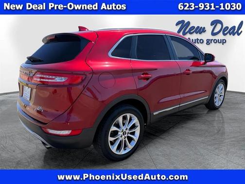 2015 Lincoln MKC Base