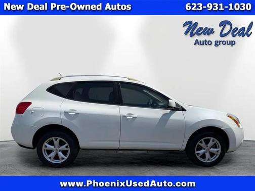 White 2008 Nissan Rogue SL