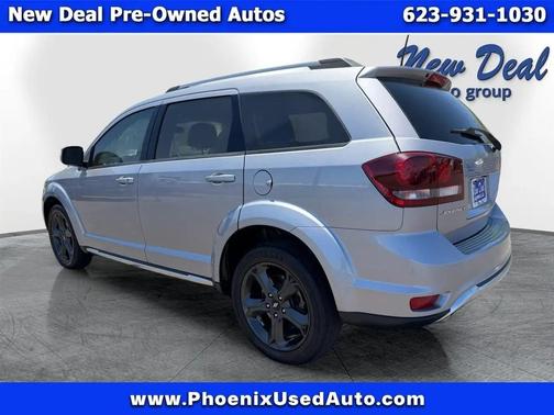Gray 2018 Dodge Journey Crossroad