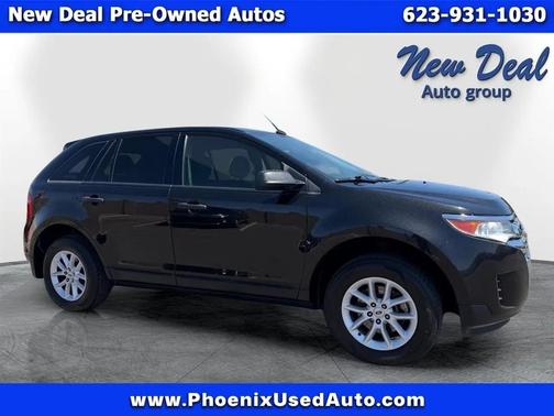 Silver 2014 Ford Edge SE