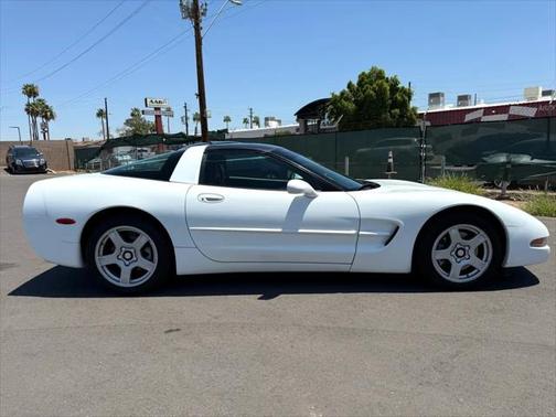 1997 Chevrolet Corvette Base