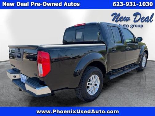 Black 2015 Nissan Frontier SV
