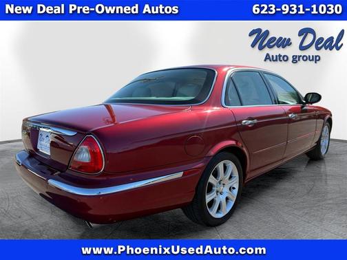 2004 Jaguar XJ Base