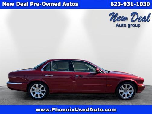 2004 Jaguar XJ Base