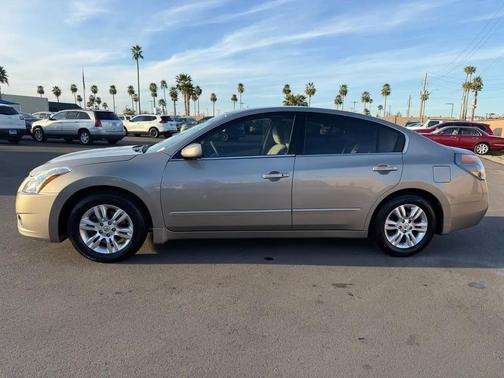 Brown 2011 Nissan Altima 2.5 S