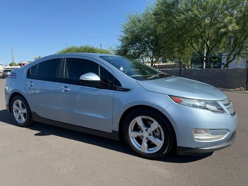 2013 Chevrolet Volt Base
