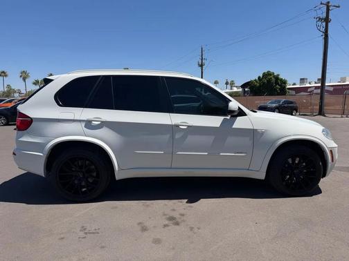 White 2013 BMW X5 xDrive50i
