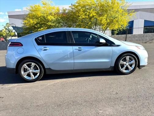 2013 Chevrolet Volt Base