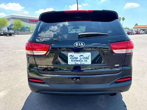2017 Kia Sorento L