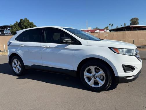 2018 Ford Edge SE