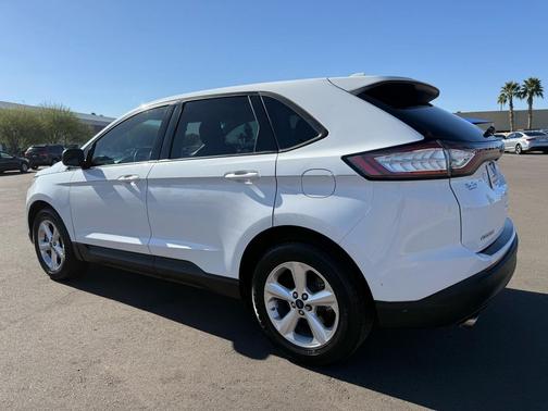 2018 Ford Edge SE