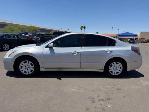 Silver 2011 Nissan Altima 2.5 S