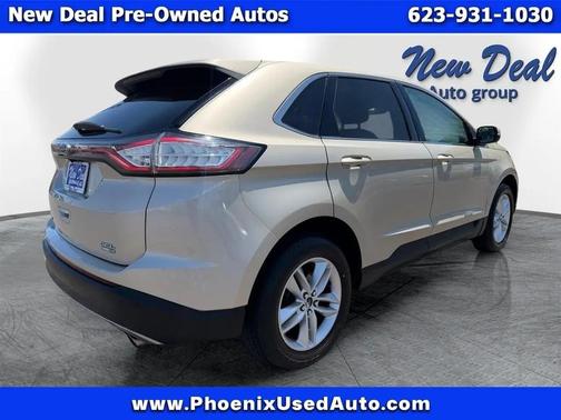 Gold 2017 Ford Edge SEL
